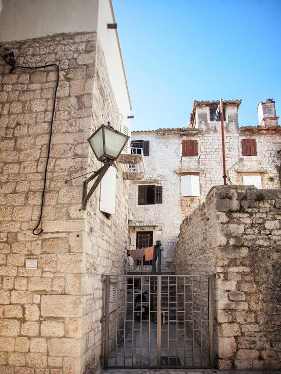 Apartment Heart Of Trogir Exterior photo